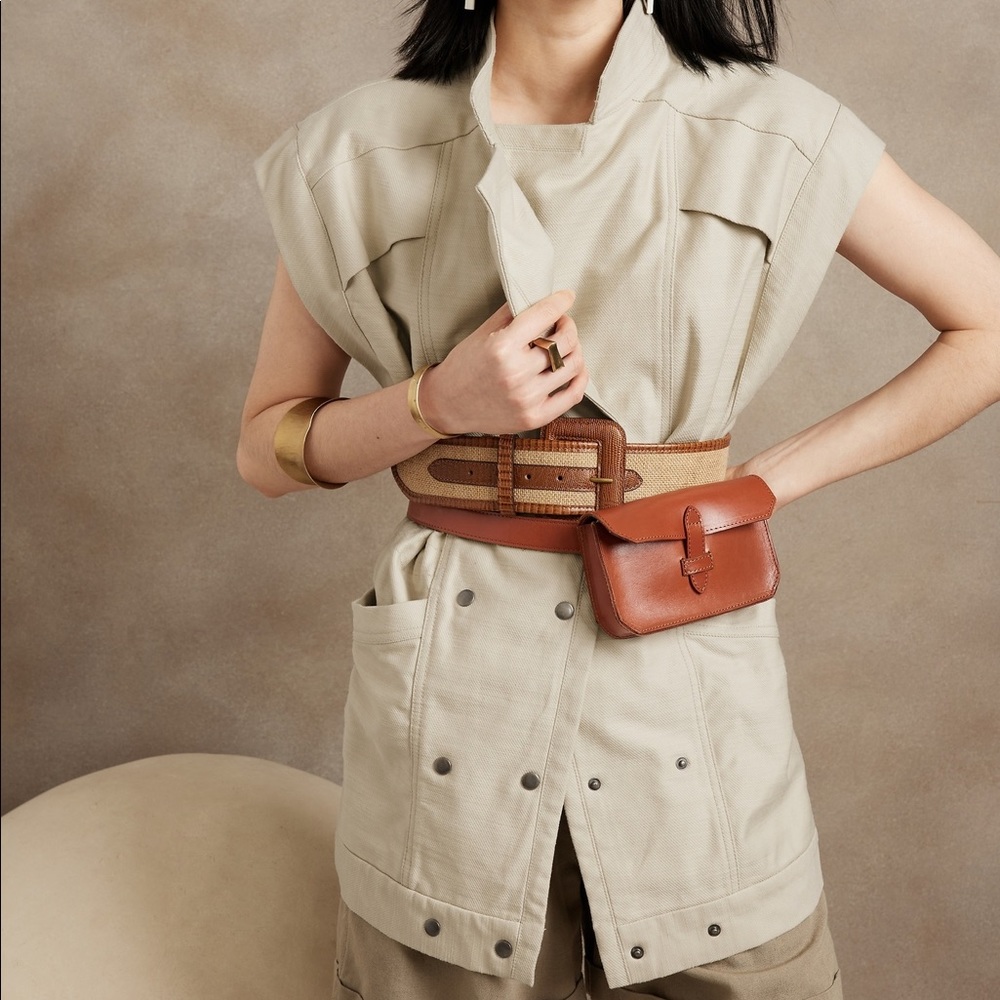 Banana Republic Petite Vector Vest